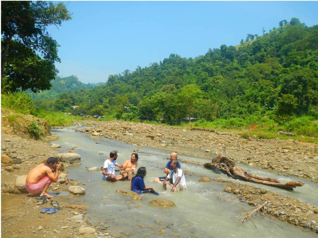 জোছনা ভেজা চেমা খাল