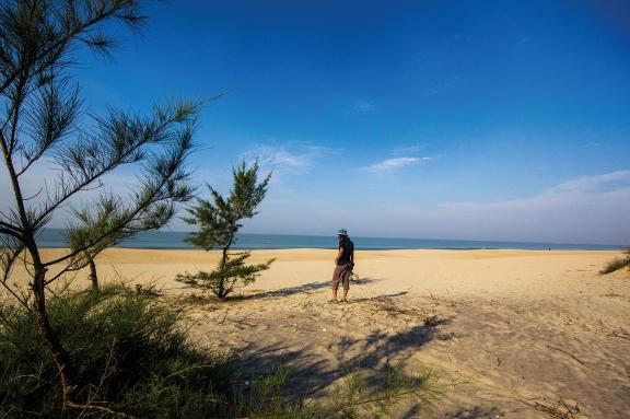 সাগরকন্যা সোনাদিয়া